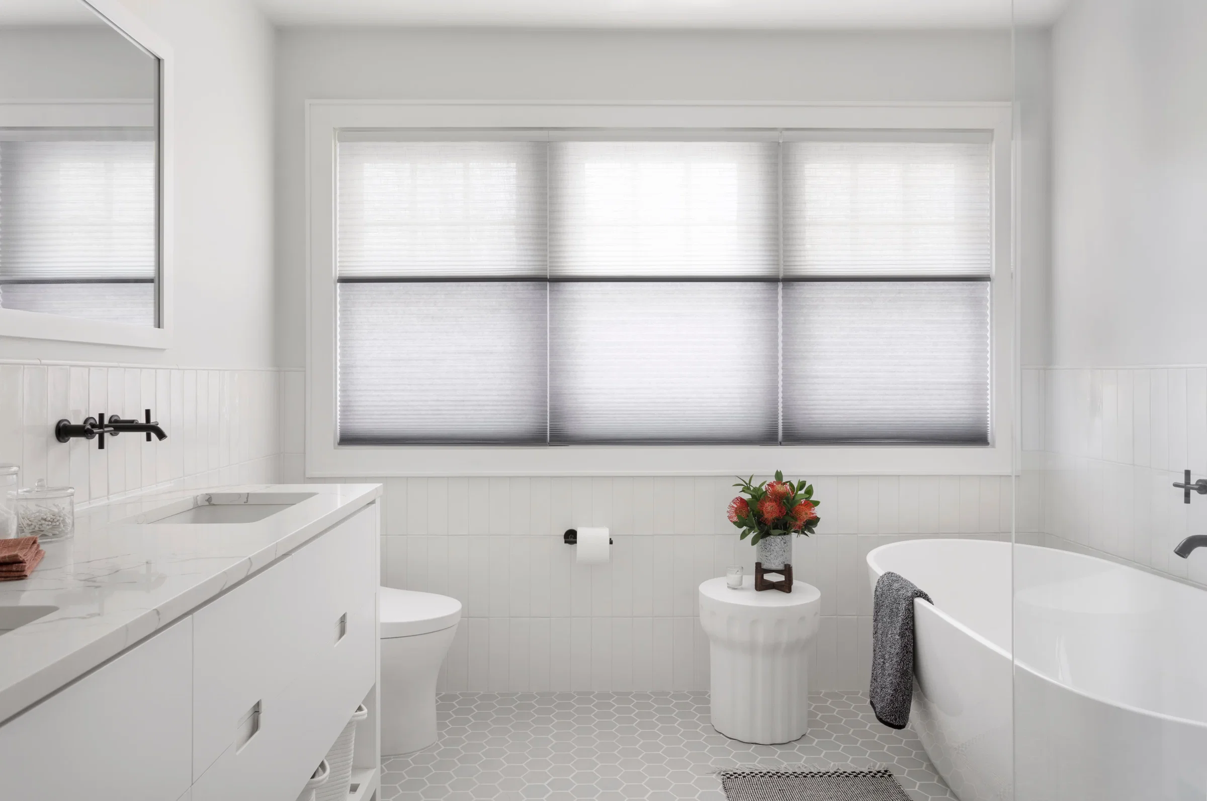 Honeycomb cellular shades for energy efficient windows